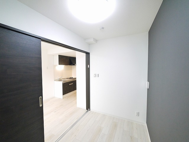 ジーメゾン大和郡山ルプレの寝室