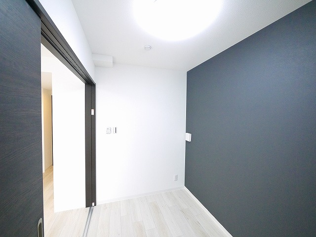 ジーメゾン大和郡山ルプレの洋室