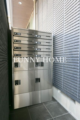 【その他共用部分】 | GreenLeaves | 受け取りに便利な宅配ボックス♪