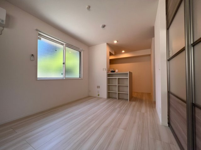 高倉山フラッツの居間・リビング