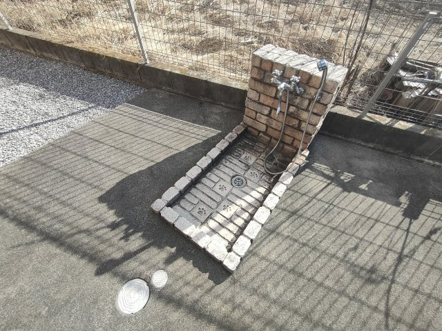 シャーメゾングラヴィスのその他共用部分|外水栓もあります
