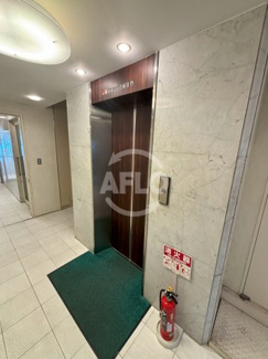 【ロビー】 | 大阪ジュエリービル　ロビー