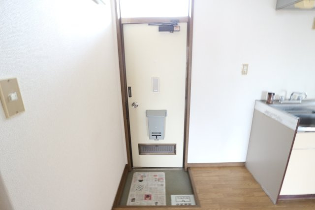 グランデュール蘭の玄関