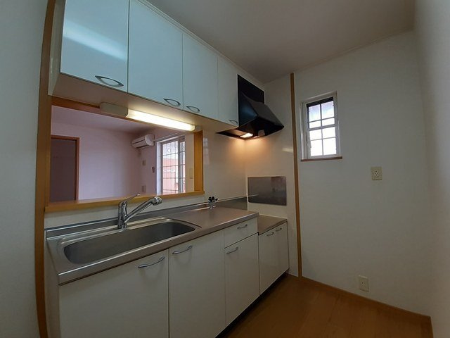 姫路市書写のアパートのキッチン