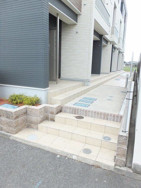 ラ・リヴィエール　　刈谷市近郊の賃貸はクラスホーム刈谷店のエントランス