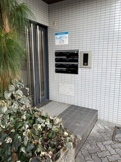 【エントランス】