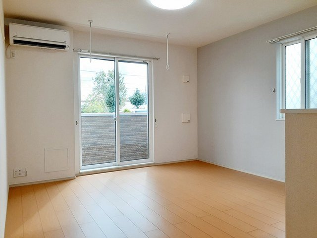 アプローズの居間・リビング