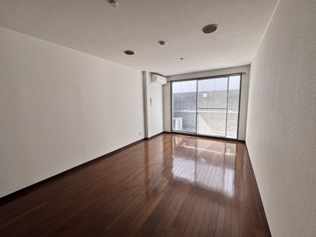 セントヒルズの居間・リビング