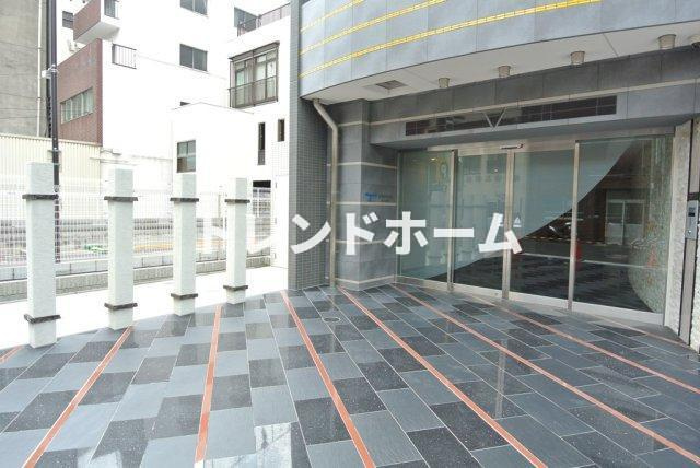 セレニテ北久宝寺のエントランス|選べる家電プランあり！！