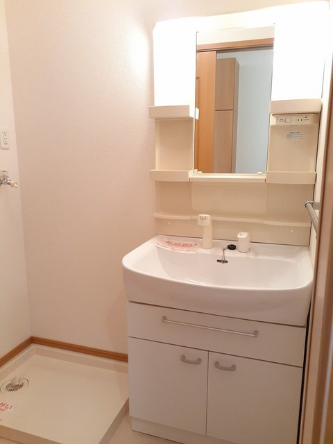 カーサ・セレノの洗面所