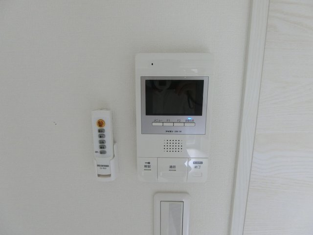 ザ・プレシャス武蔵小杉のセキュリティ|他のお部屋の参考写真となります。
