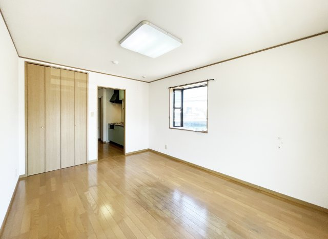 グリーンリバティー新蔵の居間・リビング