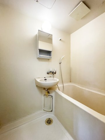 グリーンリバティー新蔵の浴室