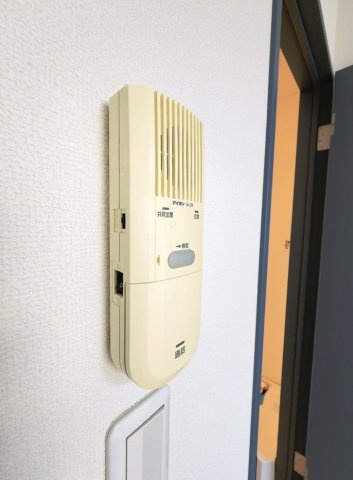 【セキュリティ】 | サンドルチェ | インターホン　別室・参考302号室