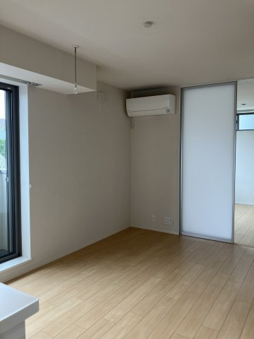 【居間・リビング】 | la casa dolce 雪谷 | 清潔感のある室内♪