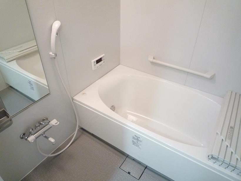 カーサクラロの浴室