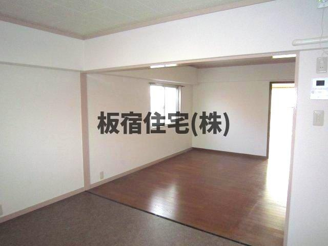 【居間・リビング】 | 宝田マンション