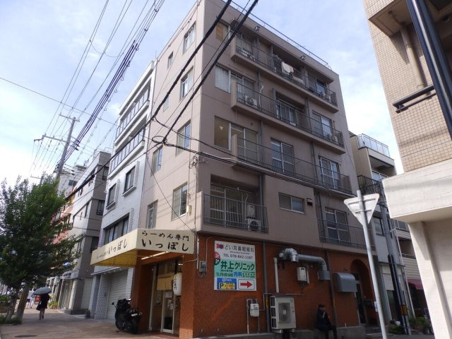 北山ビルの外観