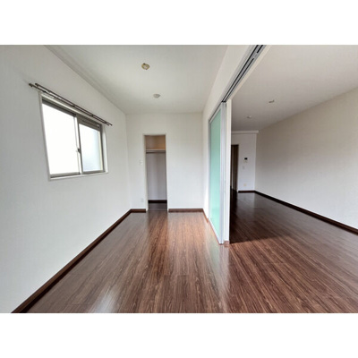 【洋室】 | ベイスタイル