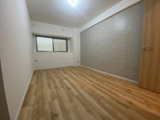 【洋室】 | エルグレース・ジオ六甲 | 落ち着いた色調の洋室です