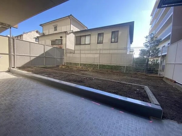 【庭】 | エルグレース・ジオ六甲 | お庭でゆったりと過ごせます