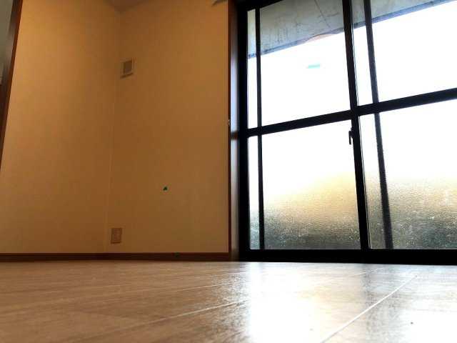 【洋室】 | ガーデンヒルズＮＡＫＡＹＡＭＡ弐番館