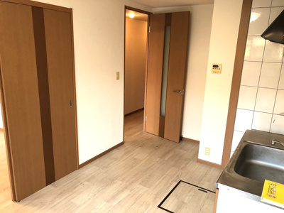 【居間・リビング】 | ガーデンヒルズＮＡＫＡＹＡＭＡ弐番館