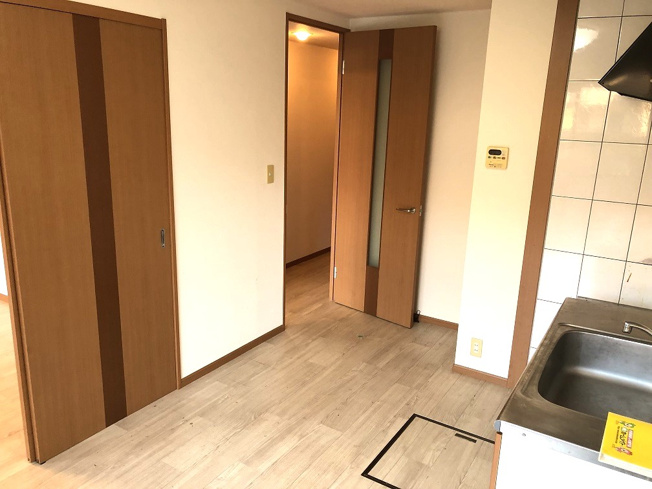 【居間・リビング】 | ガーデンヒルズＮＡＫＡＹＡＭＡ弐番館