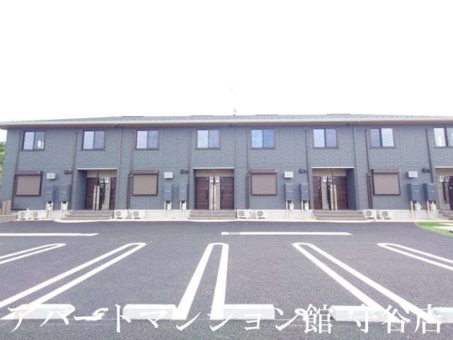 THE PARK FRONTの駐車場