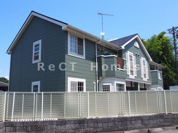 姫路市青山西３丁目のアパート