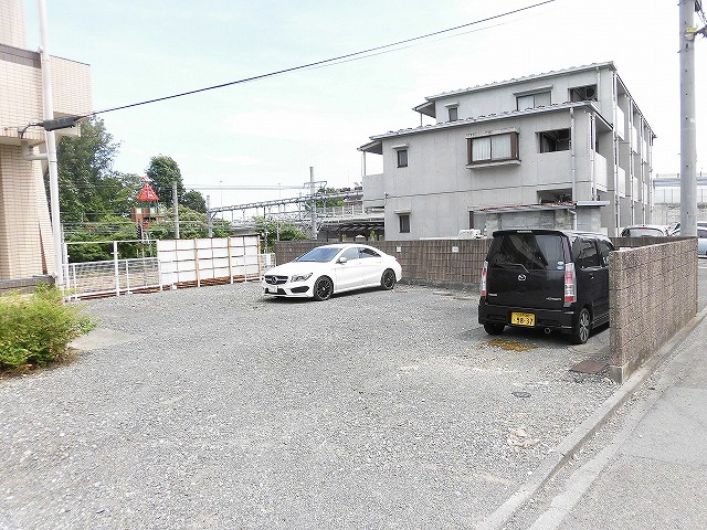 メゾン武蔵の駐車場