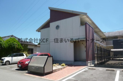 【駐車場】 | ロイヤル・レセンテA棟 | 駐車場があるので、車を買う予定の方も安心です