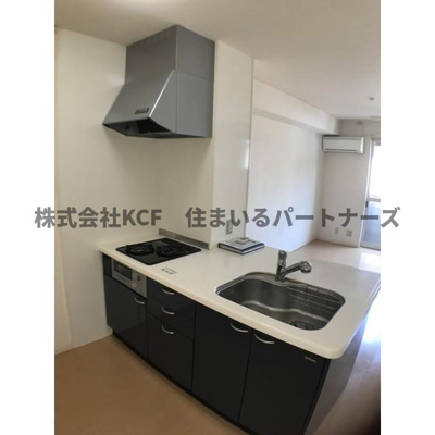 【キッチン】 | ロイヤル・レセンテA棟 | 使いやすいキッチンです