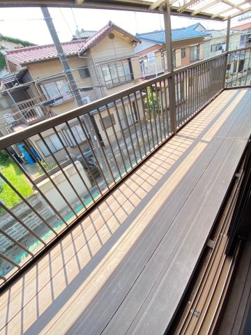 【バルコニー】