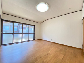 【居間・リビング】