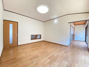 【居間・リビング】