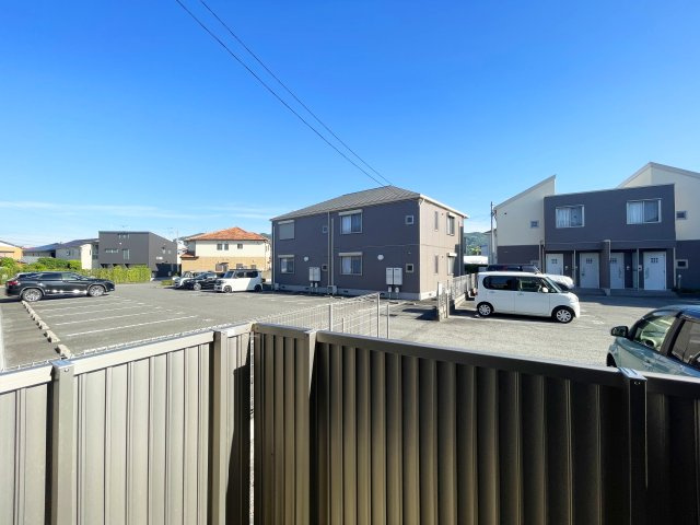 シャーメゾンエピナール　Ｅ棟の展望