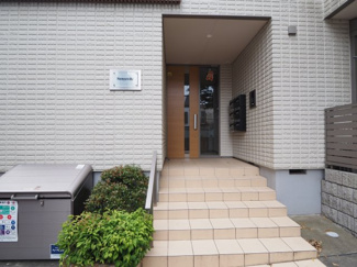 【エントランス】