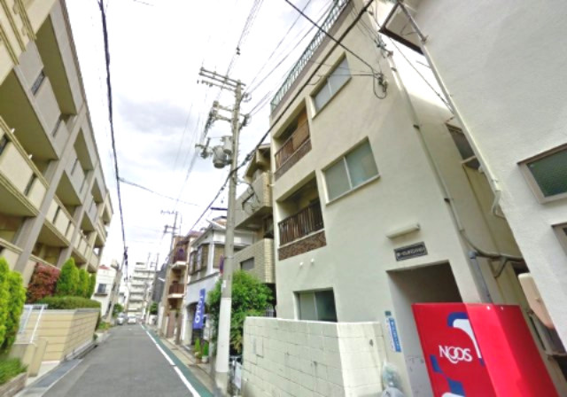 第一にしきマンションの外観