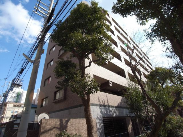 リーガル新神戸パークサイドの外観