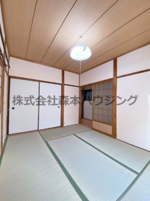 【和室】 | 　辻本ハイツ | 和室があれば、来客や子供用のスペースとして活躍します
1階