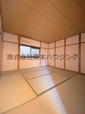 【和室】 | 　辻本ハイツ | い草の香りが落ち着く素敵な和室です
2階