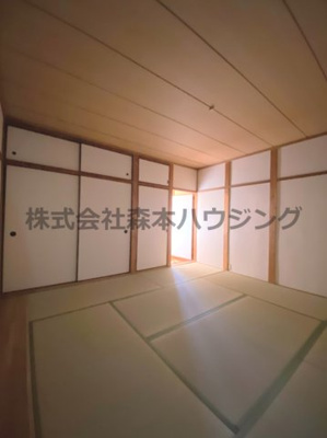 【寝室】 | 　辻本ハイツ | 寝室にいかがでしょうか