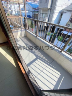 【バルコニー】 | 　辻本ハイツ | お洗濯にも便利なバルコニー付き