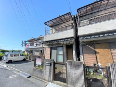 【外観】 | 　辻本ハイツ | 外観は落ち着いています