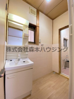 【洗面所】 | 　辻本ハイツ | 洗面所です