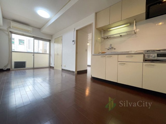 【居間・リビング】 | ゾンネンハイム大橋 | リビングダイニングキッチン　当日のご見学、可能です！お気軽にお問い合わせください！※0120-133-468