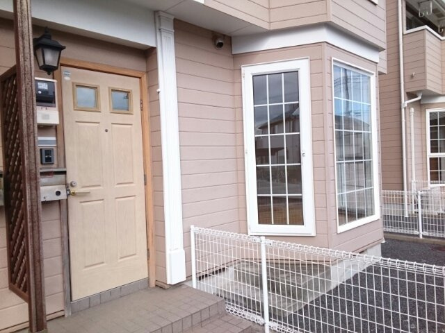 アヴニールＢのエントランス|エントランスです