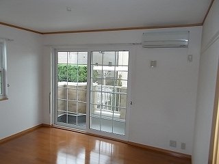 【内装】 | ミーツハオス | 明るい色調の室内です