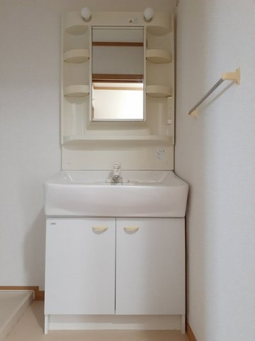 ブリズⅠの洗面所|広い洗面スペース